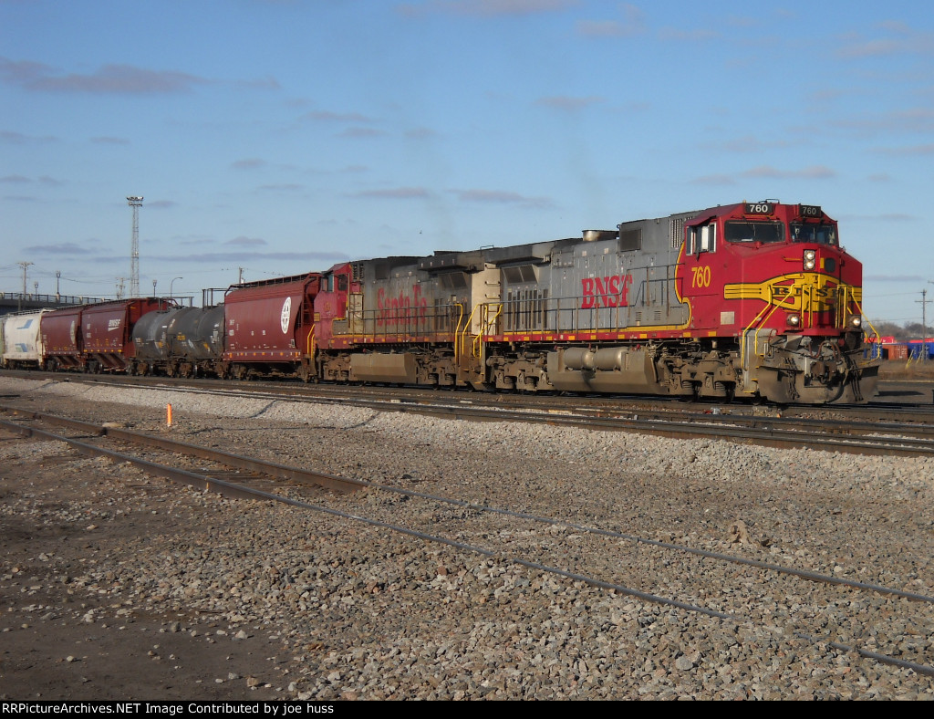 BNSF 760 East